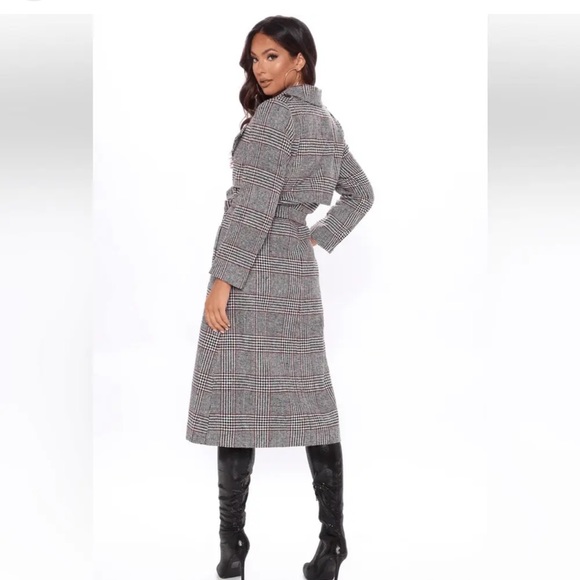 Coat - Picture 2 of 5